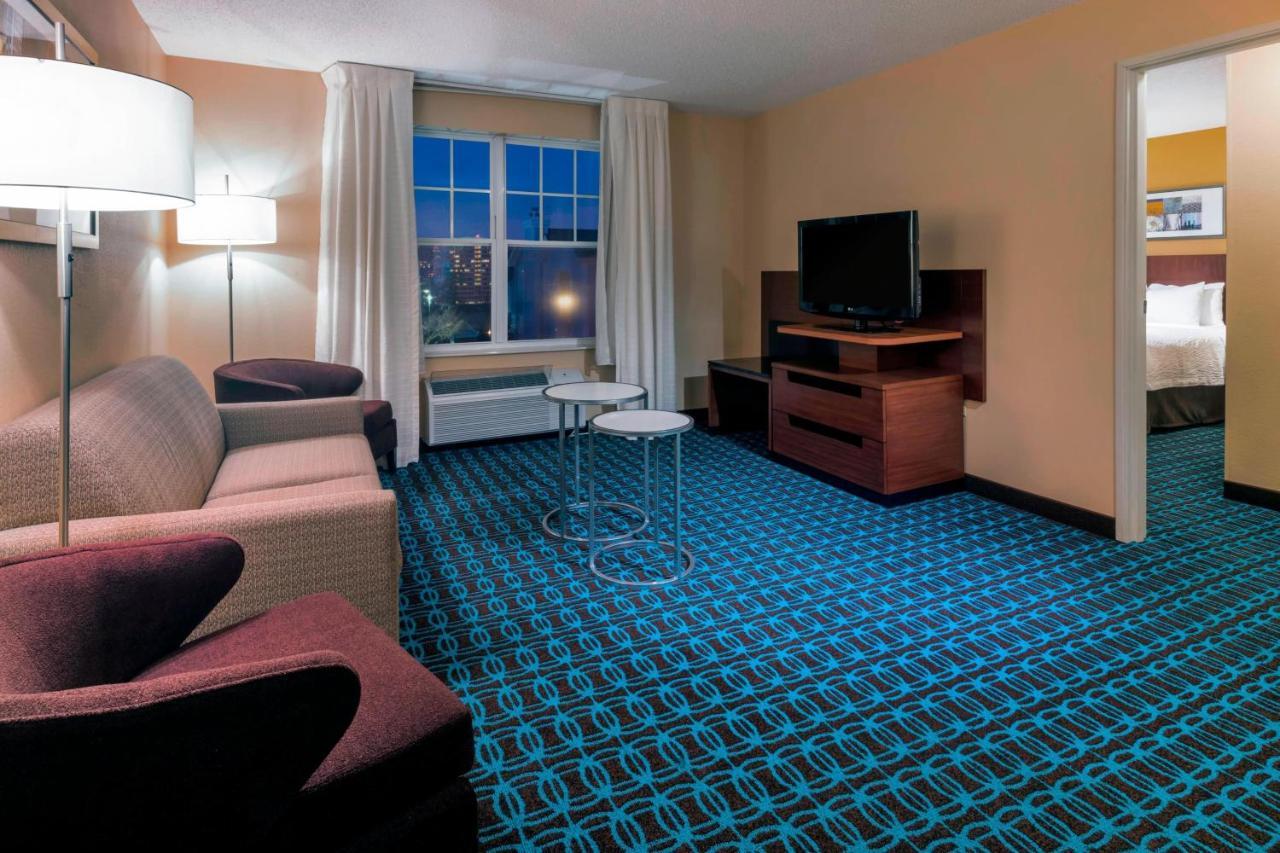 Fairfield Inn Kansas City Downtown/Union Hill Exteriör bild