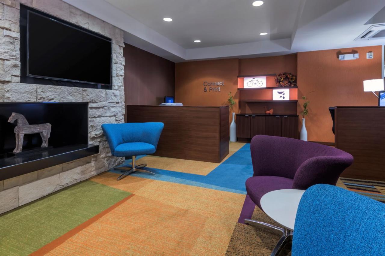 Fairfield Inn Kansas City Downtown/Union Hill Exteriör bild